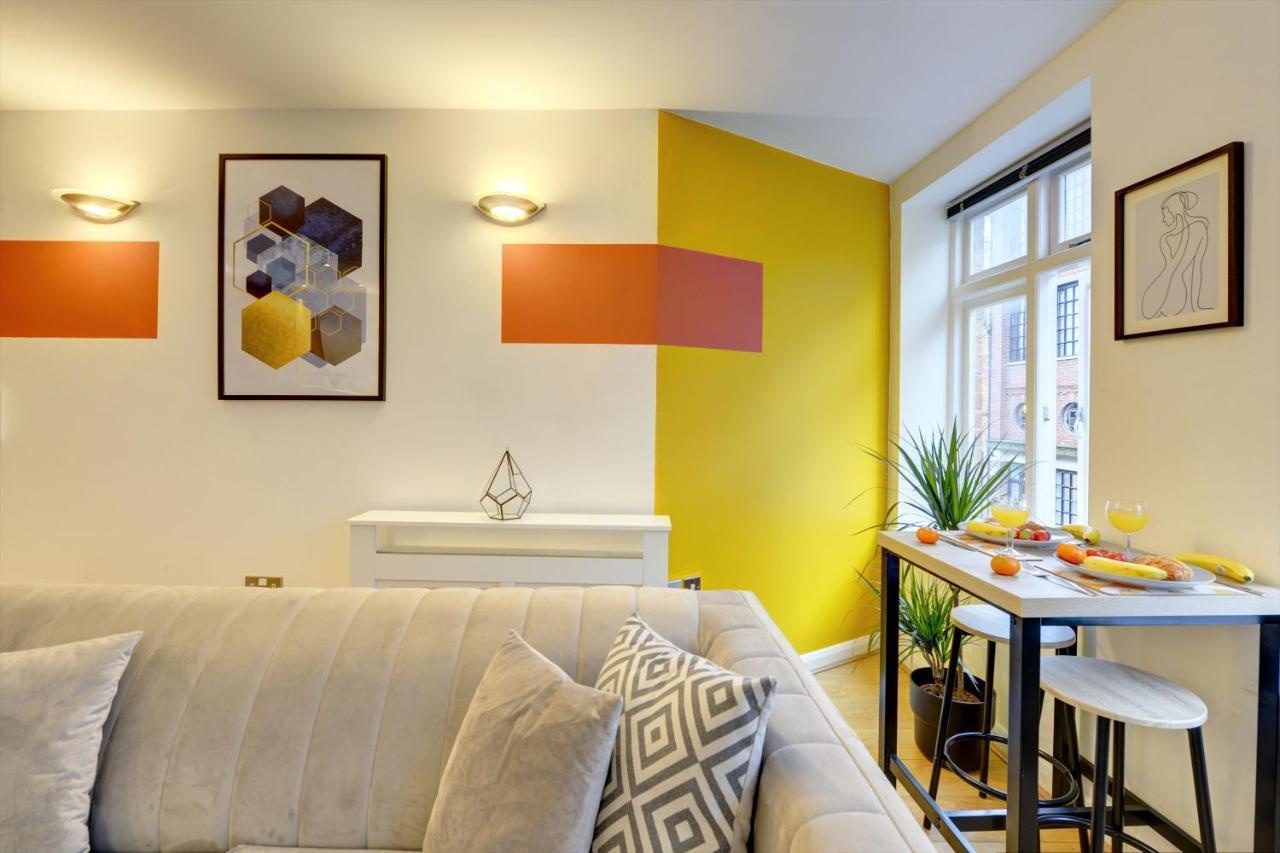 City Centre, 2 Bedroom, Secured Parking, 3 King Bed, Wifi Sleep 6 Guest Comfortable On Three King Size Beds, Jewellery Quarter , Birmingham City Centre , Allocated Secured Parking Dış mekan fotoğraf