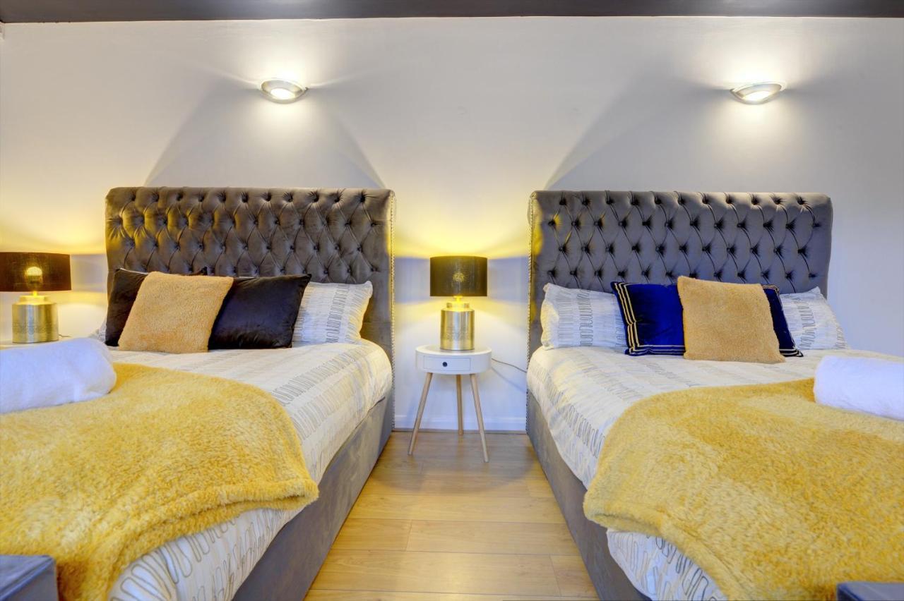 City Centre, 2 Bedroom, Secured Parking, 3 King Bed, Wifi Sleep 6 Guest Comfortable On Three King Size Beds, Jewellery Quarter , Birmingham City Centre , Allocated Secured Parking Dış mekan fotoğraf