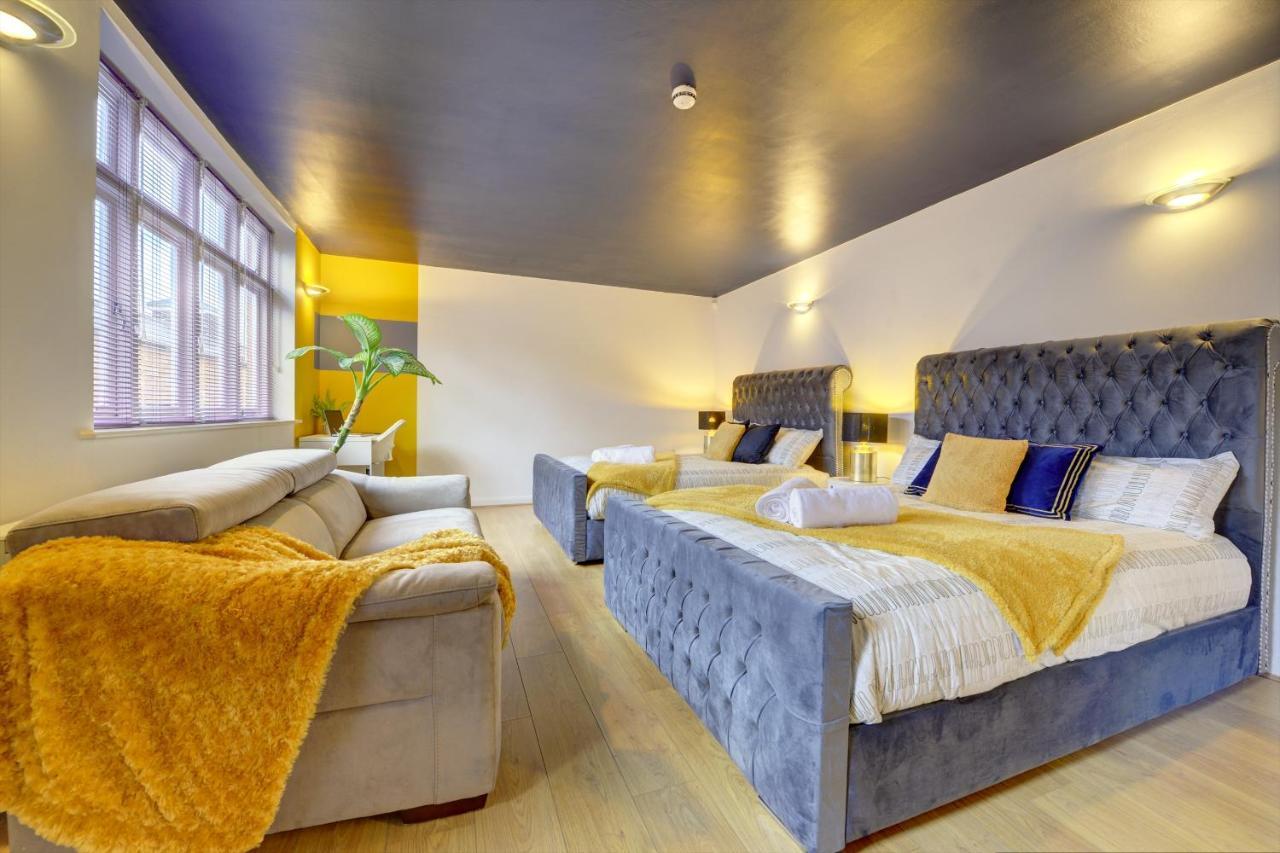 City Centre, 2 Bedroom, Secured Parking, 3 King Bed, Wifi Sleep 6 Guest Comfortable On Three King Size Beds, Jewellery Quarter , Birmingham City Centre , Allocated Secured Parking Dış mekan fotoğraf