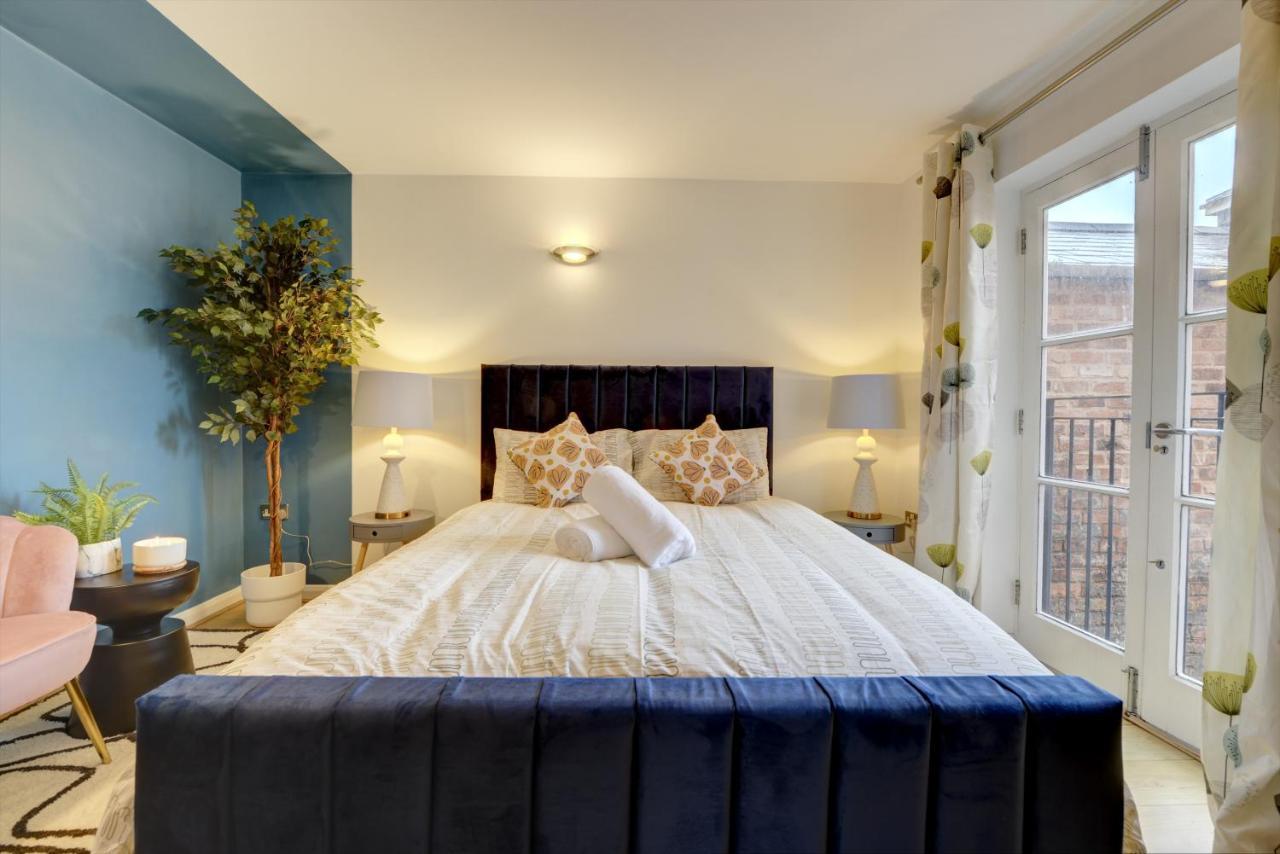 City Centre, 2 Bedroom, Secured Parking, 3 King Bed, Wifi Sleep 6 Guest Comfortable On Three King Size Beds, Jewellery Quarter , Birmingham City Centre , Allocated Secured Parking Dış mekan fotoğraf