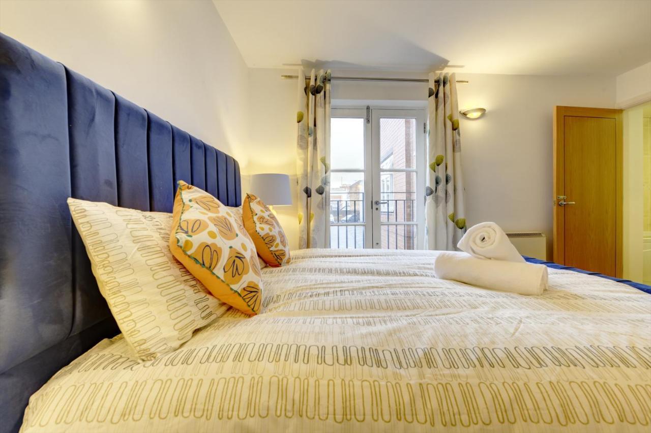 City Centre, 2 Bedroom, Secured Parking, 3 King Bed, Wifi Sleep 6 Guest Comfortable On Three King Size Beds, Jewellery Quarter , Birmingham City Centre , Allocated Secured Parking Dış mekan fotoğraf