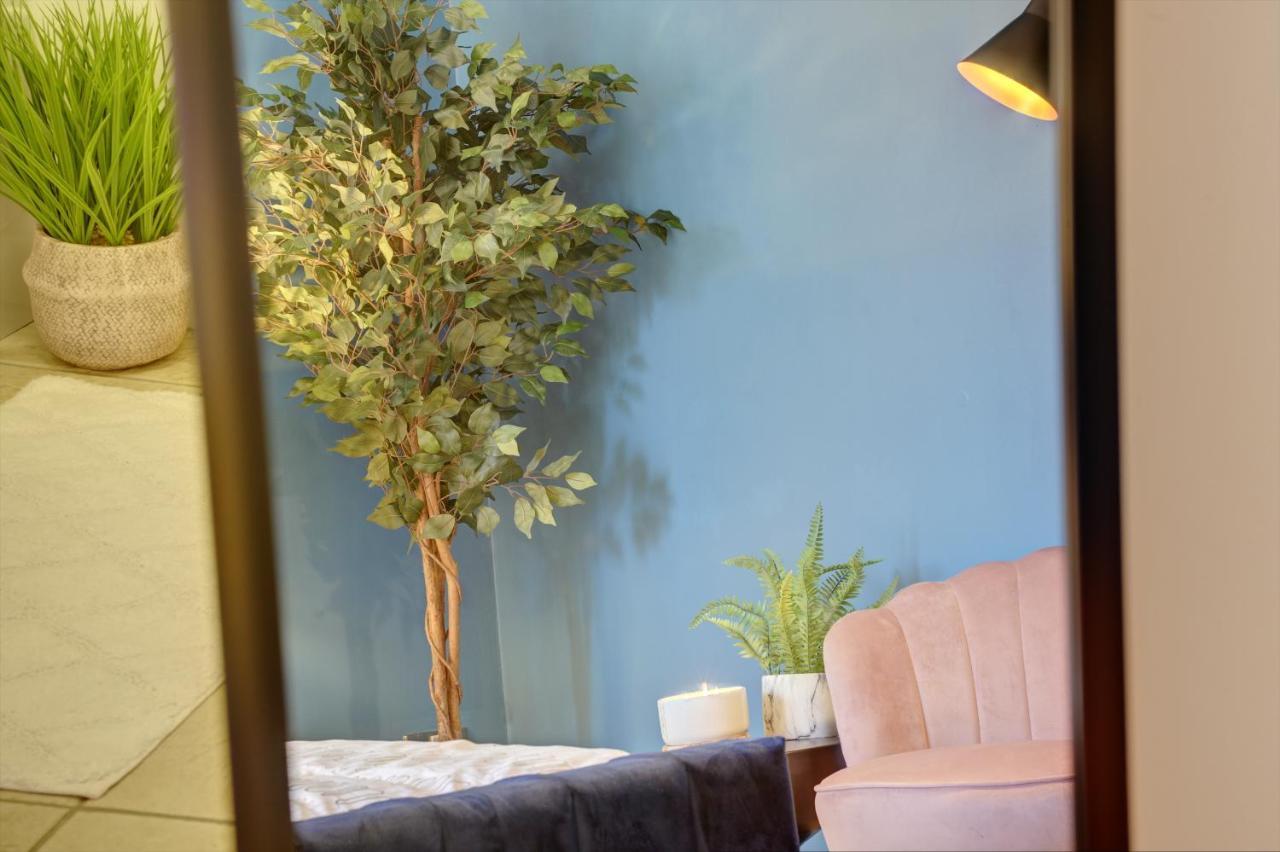 City Centre, 2 Bedroom, Secured Parking, 3 King Bed, Wifi Sleep 6 Guest Comfortable On Three King Size Beds, Jewellery Quarter , Birmingham City Centre , Allocated Secured Parking Dış mekan fotoğraf